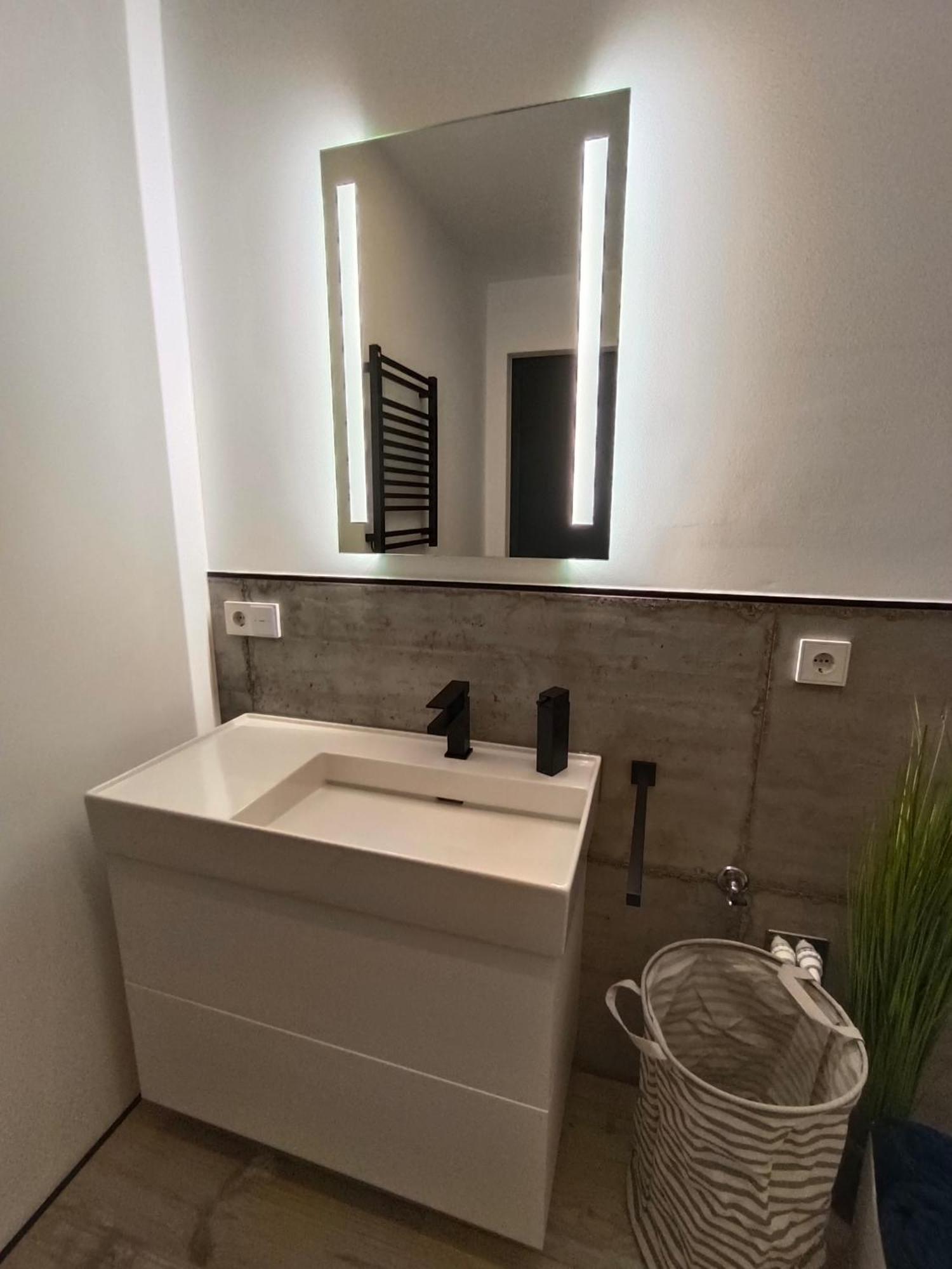 Wohlfuehl-Ferienwohnung "Igelnest" Vorderelsenwang エクステリア 写真